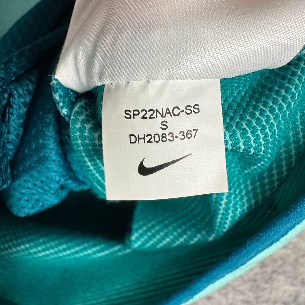 Nike V-Neck Running Jacket Snaps Lightweight Blue DH2083-367 Womens Small S - Picture 8 of 13